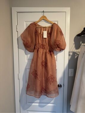 Rust Floral Puff-Sleeve Midi Dress